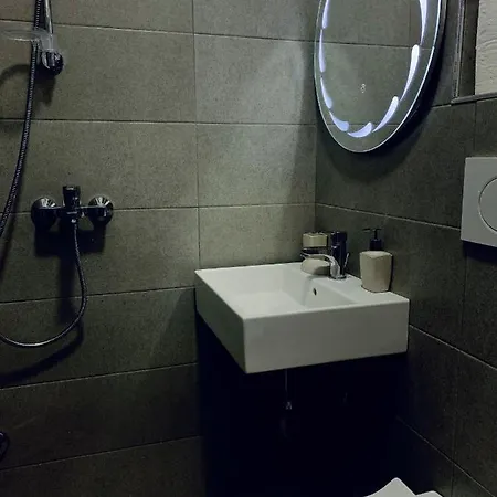 Cozy Corner Apartmán Tirana